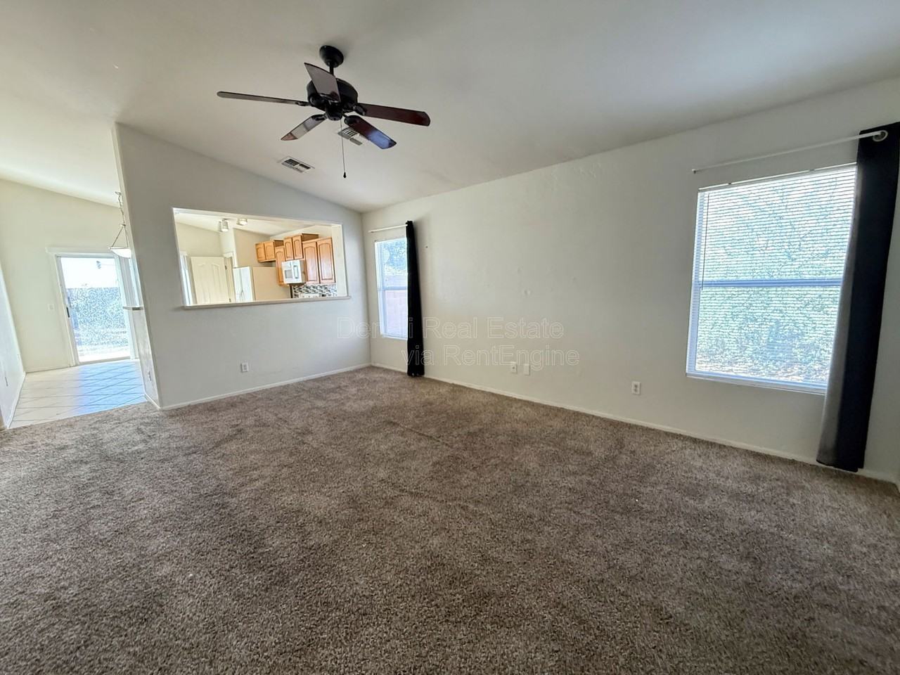 11561 W Green Dr - Photo 2 of 15