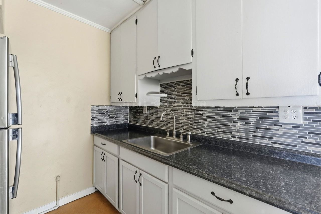 3226 E Bermuda St #2 - Photo 5 of 20