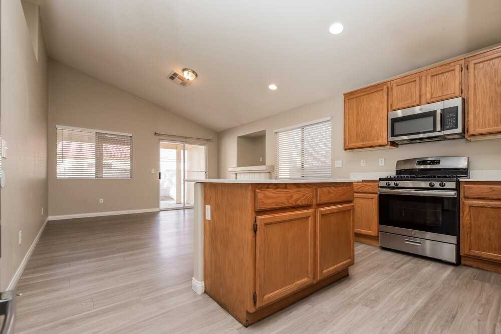 8908 Big Bear Pines Ave - Photo 6 of 16