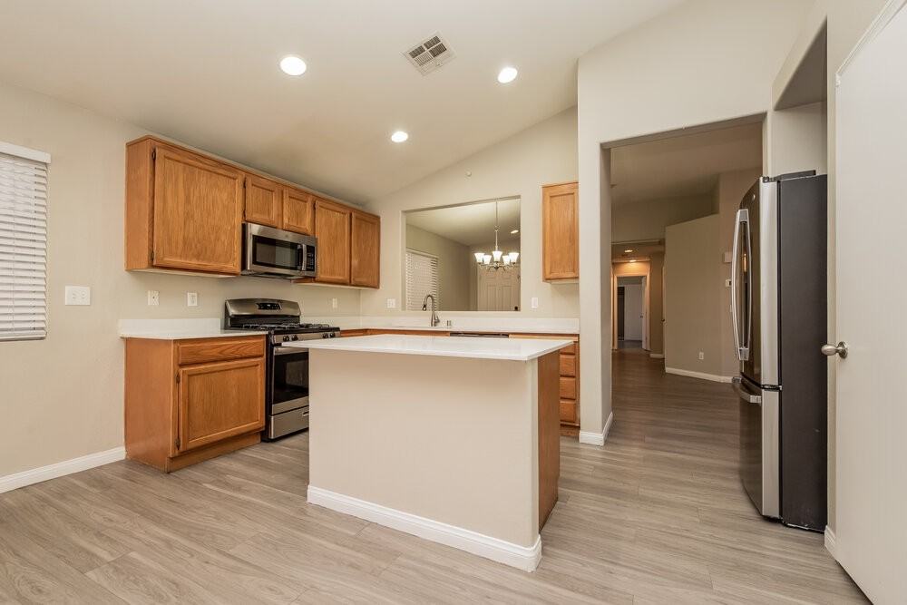 8908 Big Bear Pines Ave - Photo 7 of 16