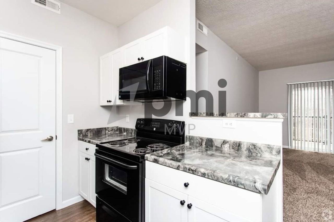 898 Taylor Station Rd #202 - Photo 5 of 34