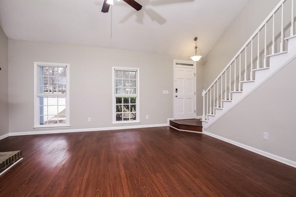 2805 Fernhurst Ct - Photo 4 of 17