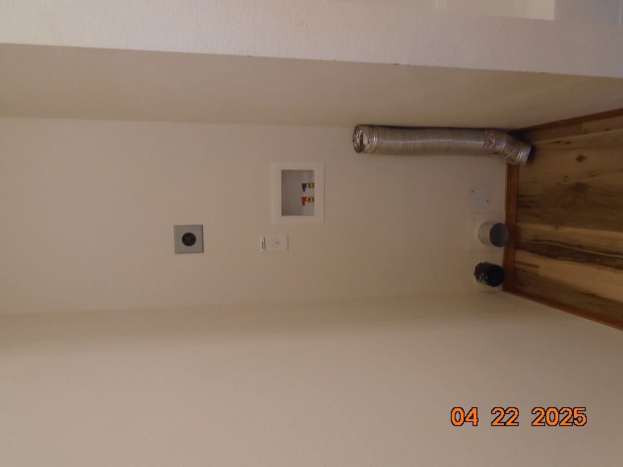 632 N 4th St - Photo 5 of 39