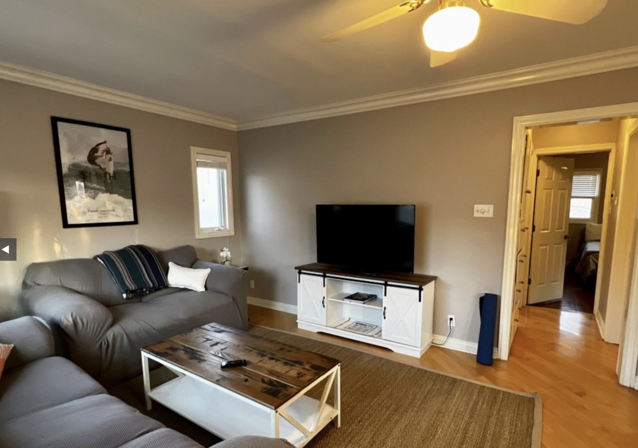 460 E 7th Ave - Photo 6 of 26