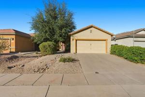featured image of 907 E Catkins Pl