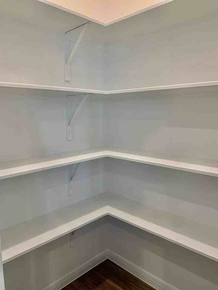 1024 Greenshank Dr - Photo 6 of 10