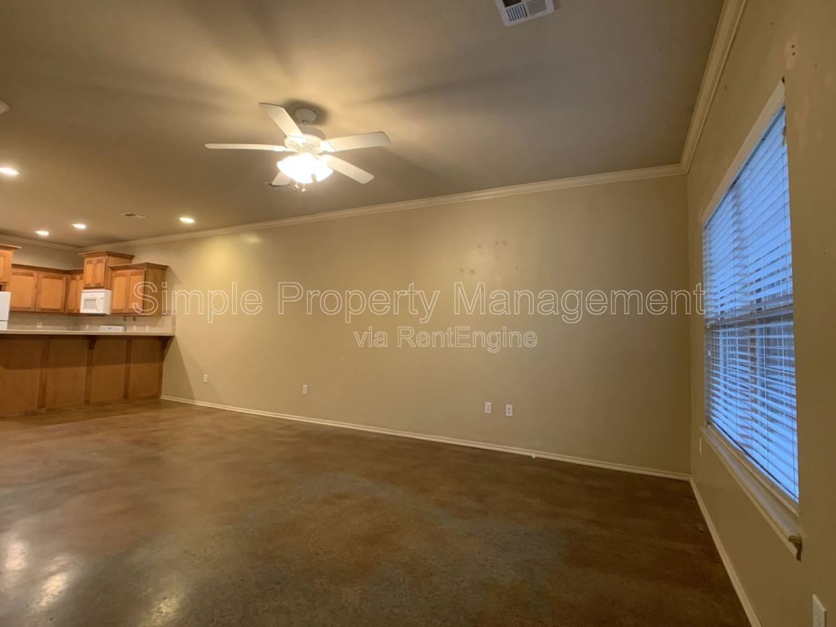 14870 Gilbert St #D - Photo 3 of 10