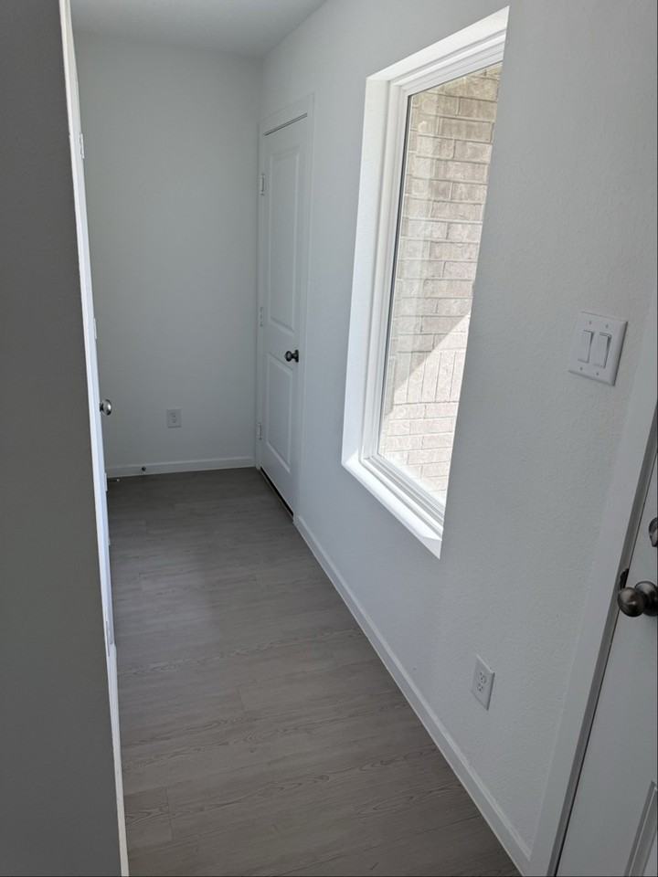 17906 Valle Cupa Ln - Photo 3 of 17