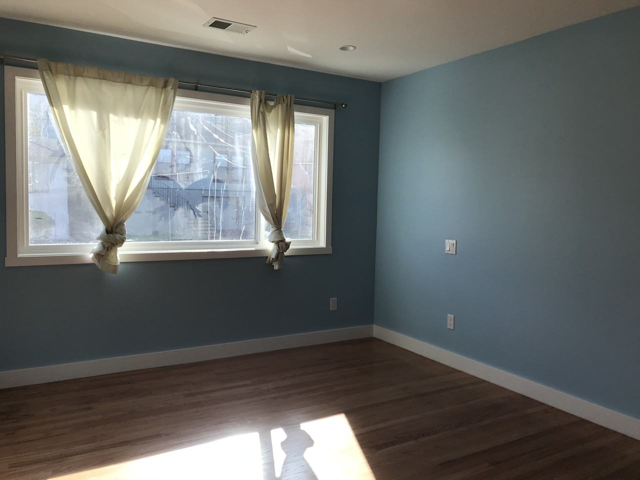 Bellevue Ave & Evergreen Ave - Photo 5 of 6