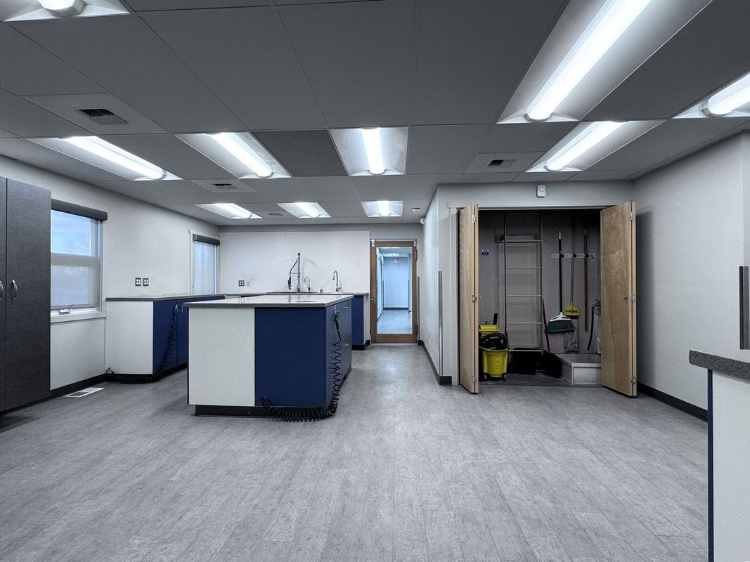 4111 Minnesota Dr - Photo 4 of 8