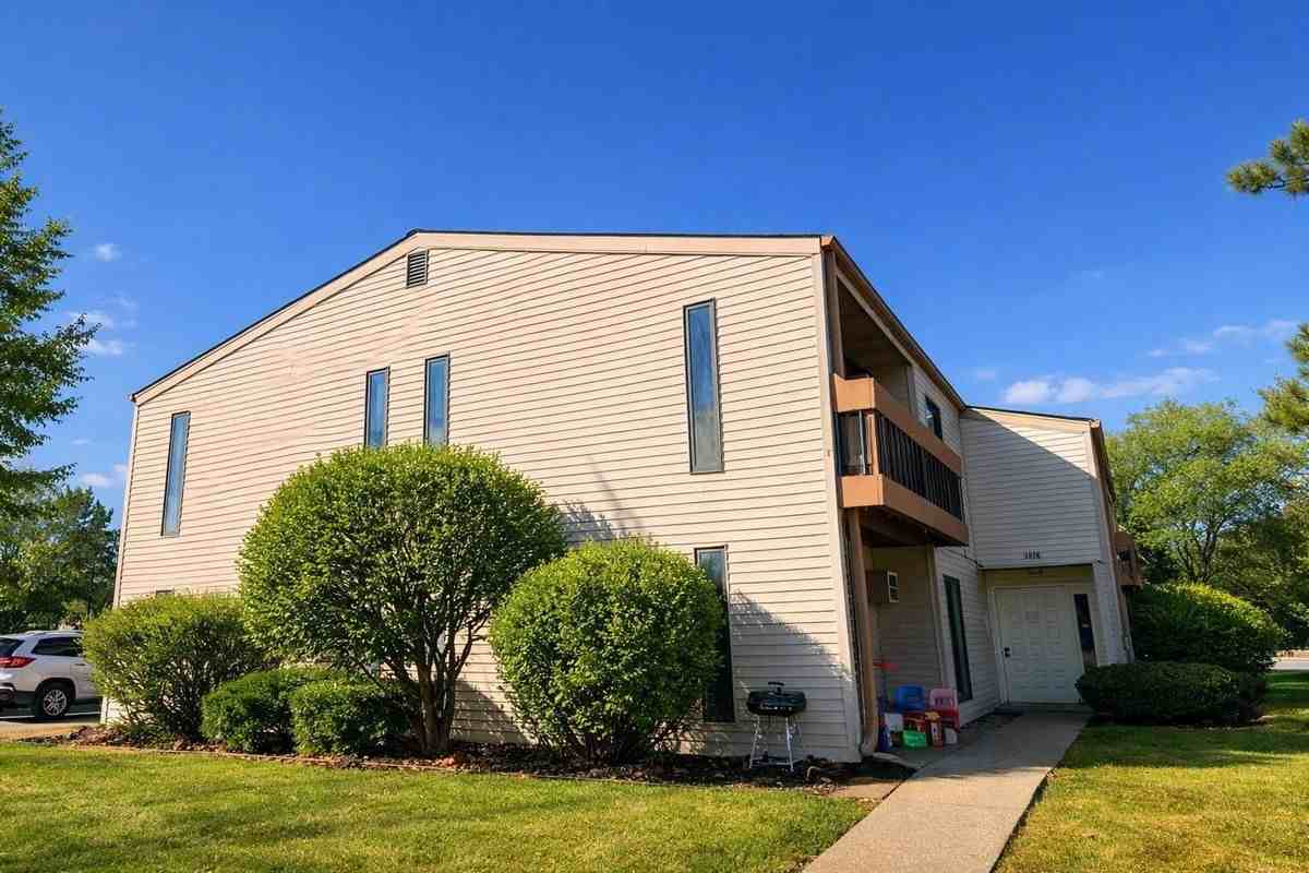 1876 Haymarket Rd - Photo 7 of 13