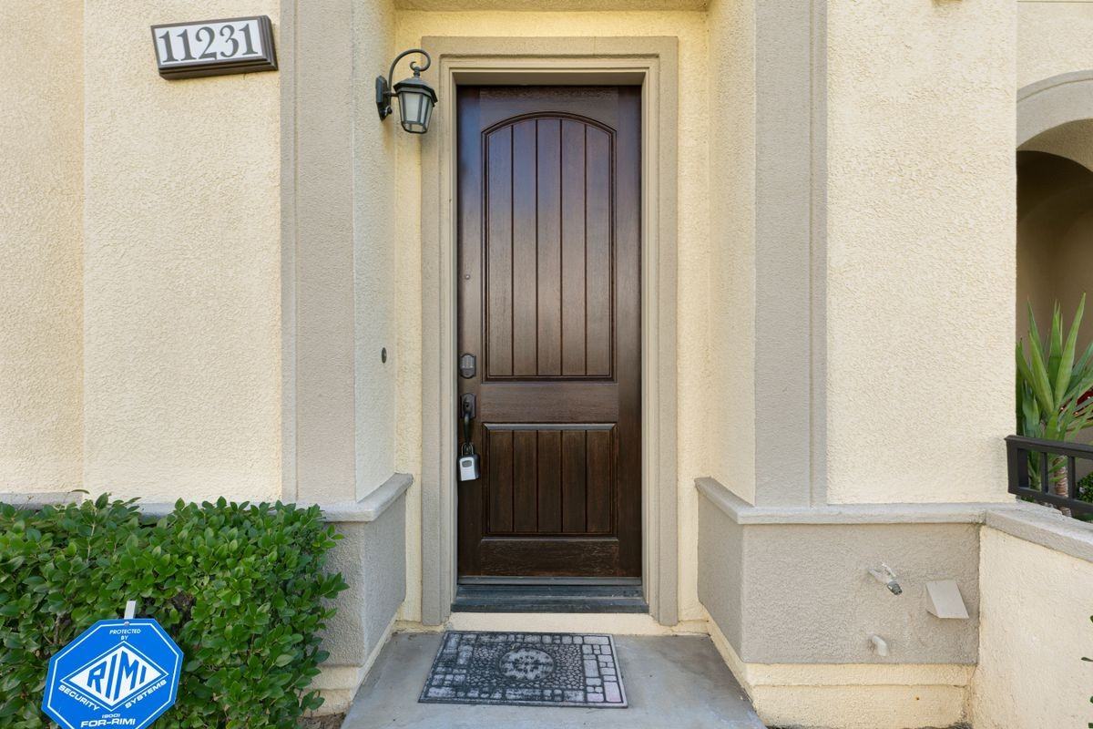 11231 Paseo Sonesta - Photo 2 of 32