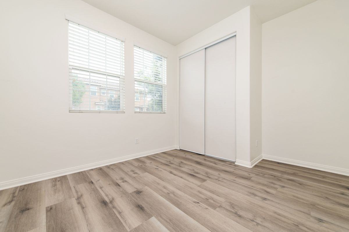 5961 Silveira St - Photo 6 of 24