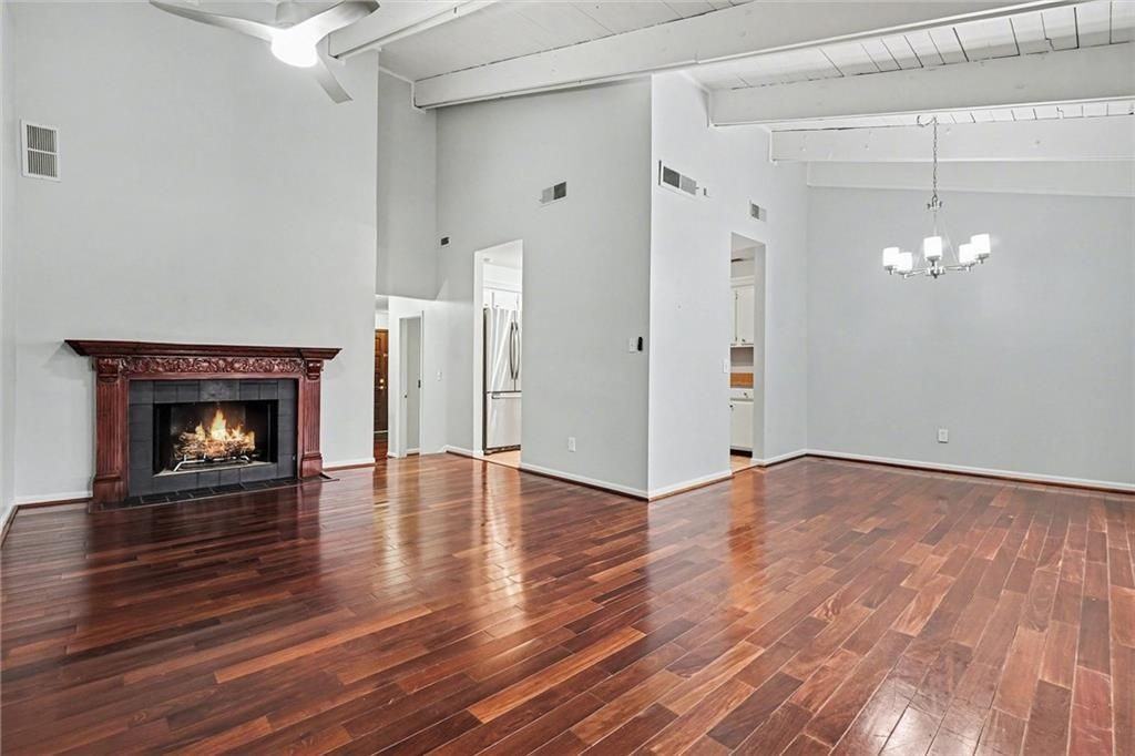 3813 Paces Ferry West Se - Photo 2 of 46