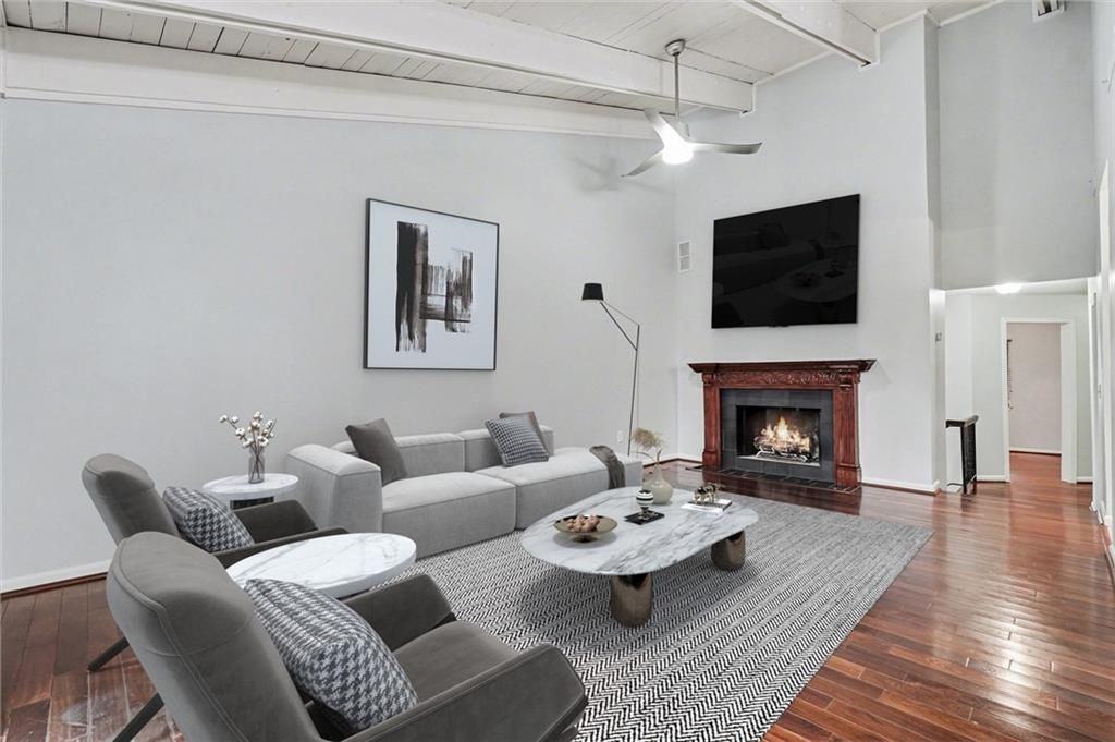 3813 Paces Ferry West Se - Photo 3 of 46