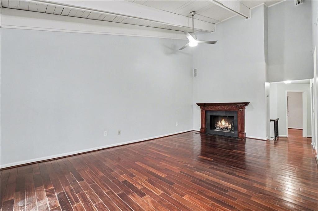 3813 Paces Ferry West Se - Photo 4 of 46