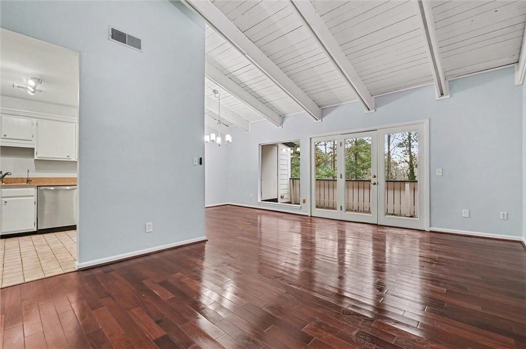 3813 Paces Ferry West Se - Photo 6 of 46