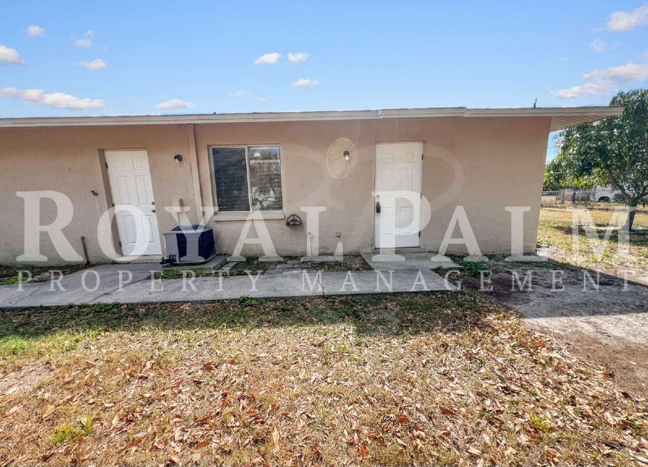 2239 Iris Way - Photo 6 of 25