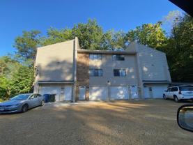 3211 Schuetzen Ln - Photo 1 of 1