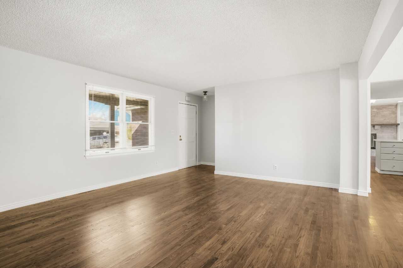 13974 E Arkansas Pl - Photo 4 of 22