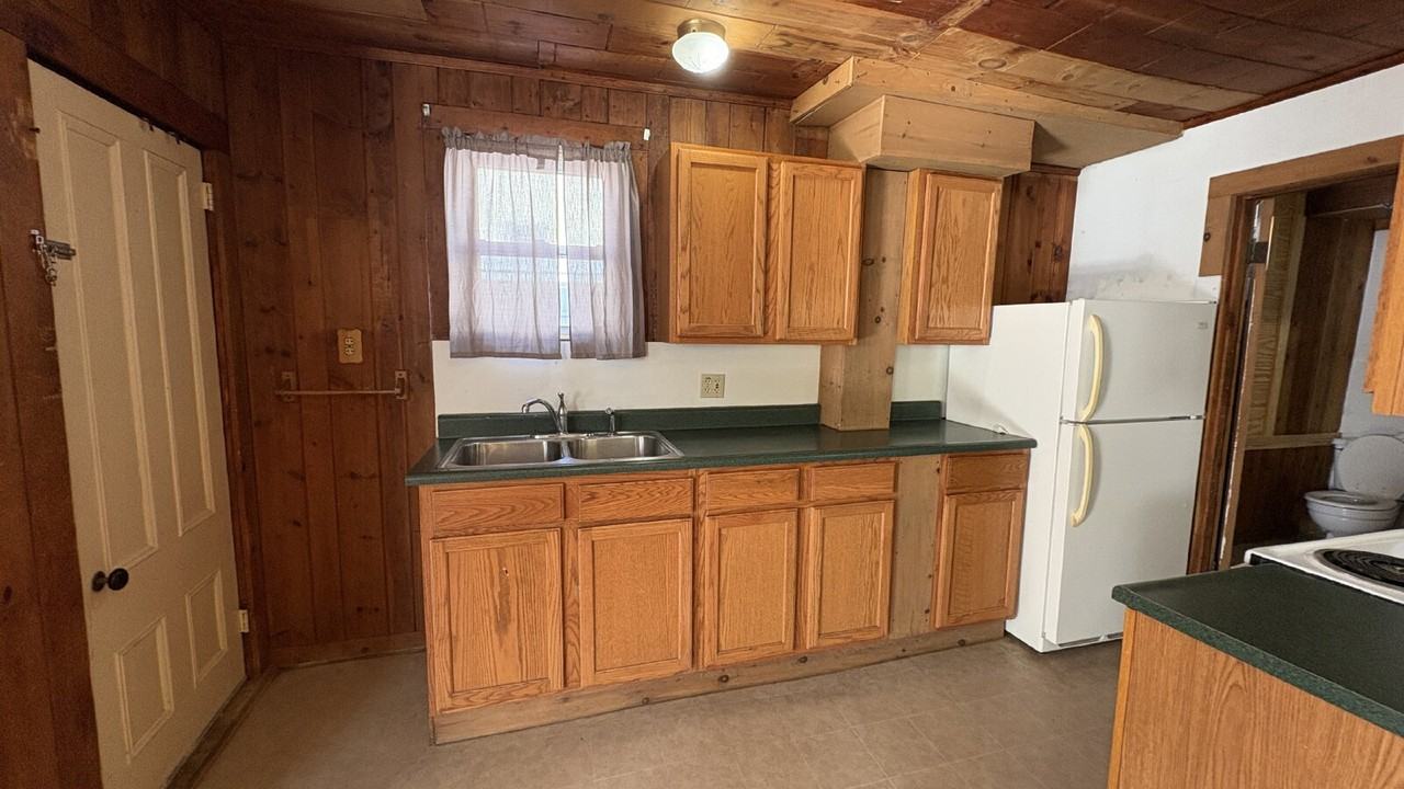 41 Old Route Four - Photo 4 of 10