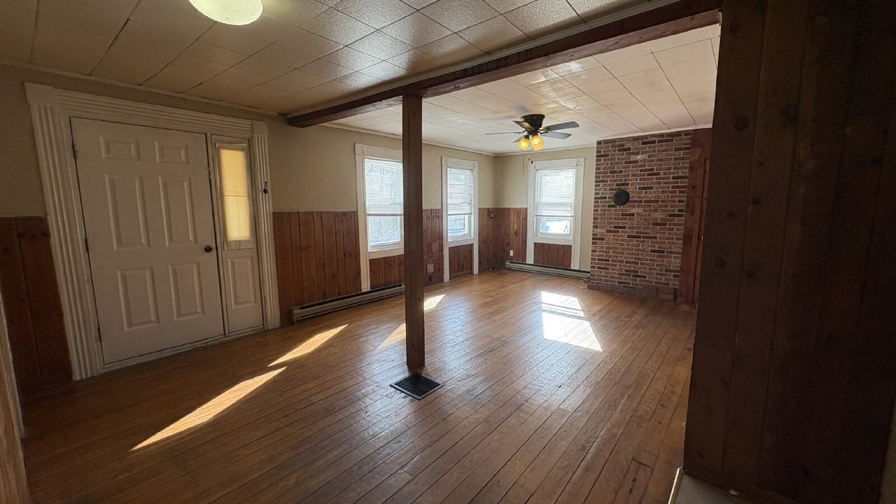 41 Old Route Four - Photo 5 of 10