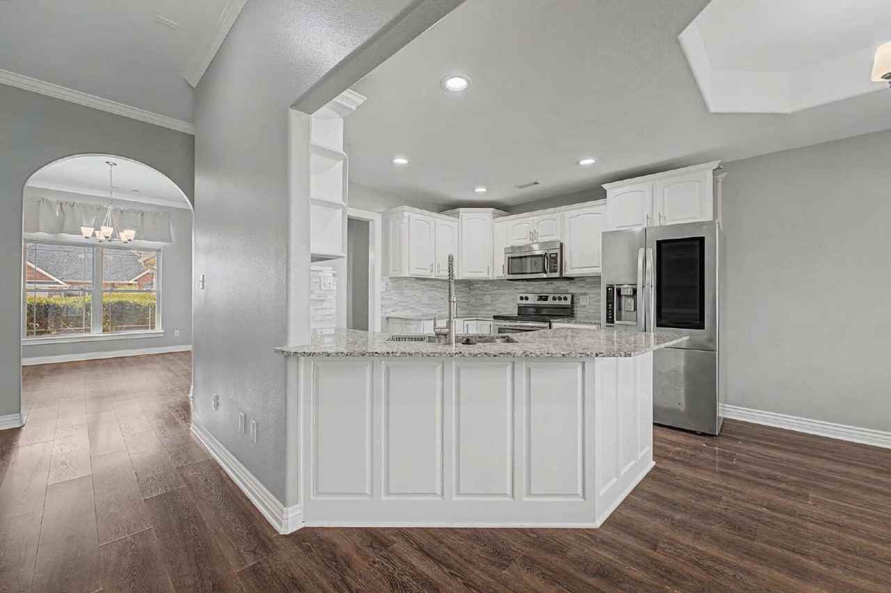 1501 S Breckenridge Loop - Photo 6 of 23