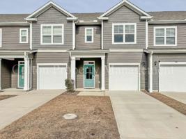 featured image of 7626 Knightbell Cir