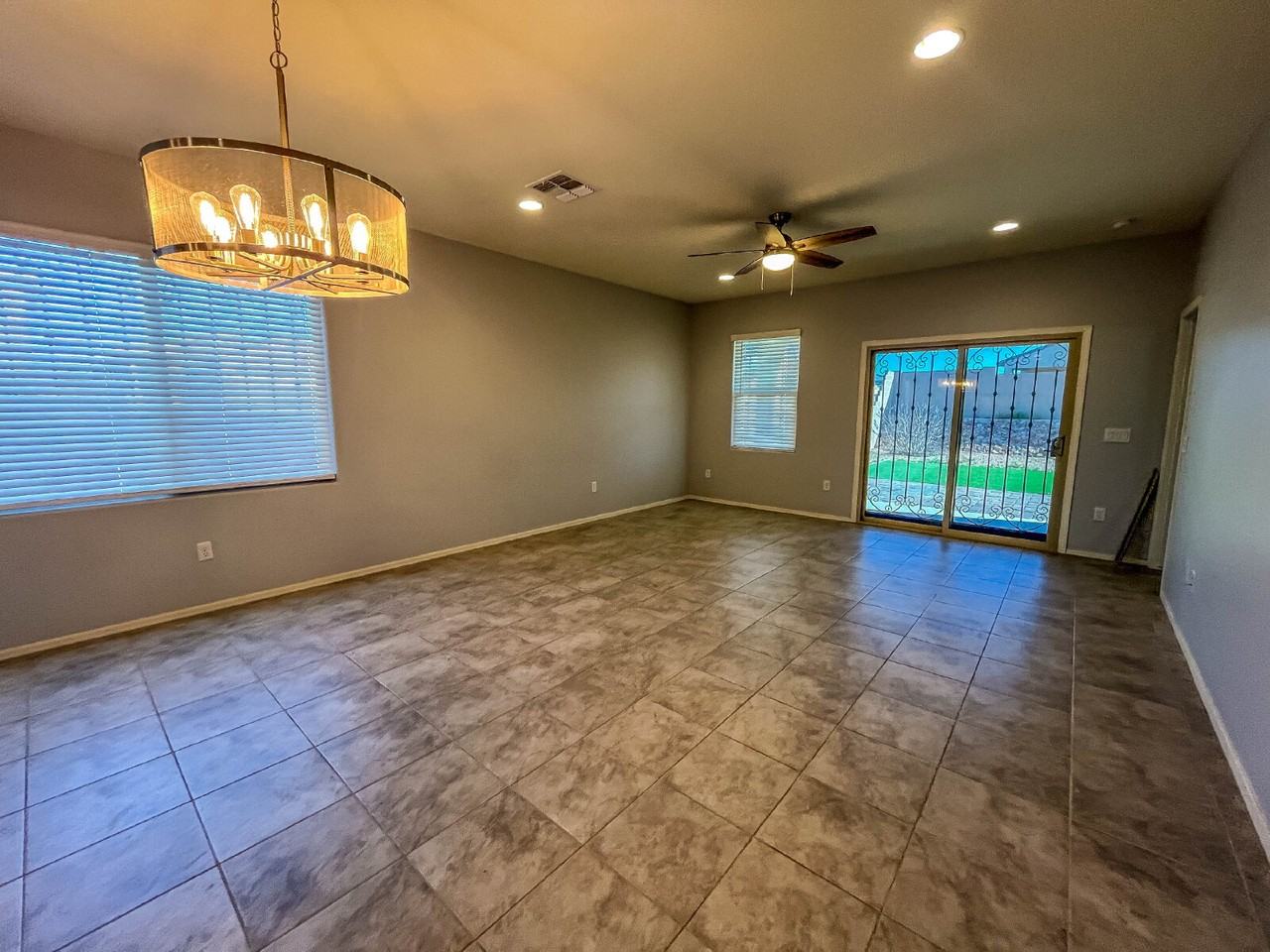 6893 W Hedge Rose Dr - Photo 6 of 36