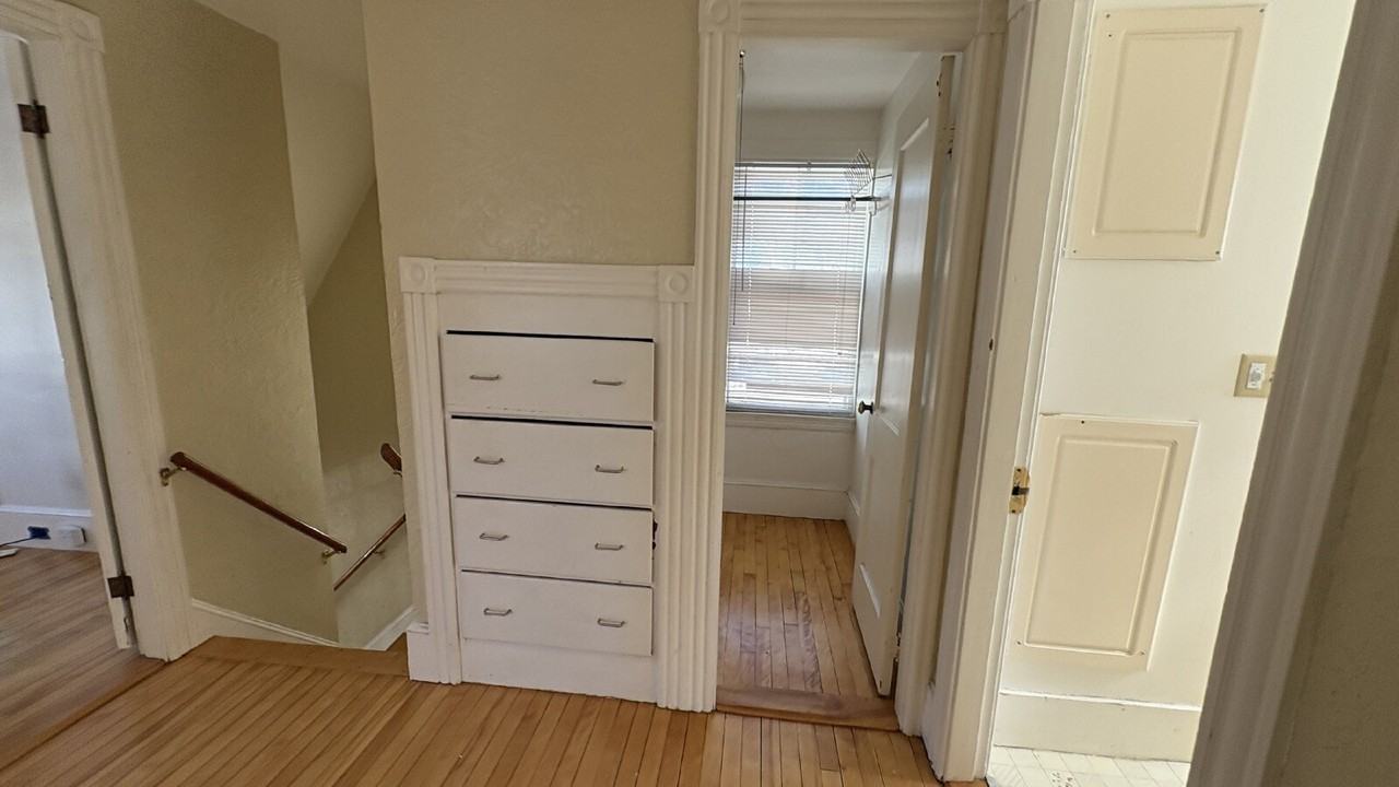 670 Main St - Photo 7 of 24