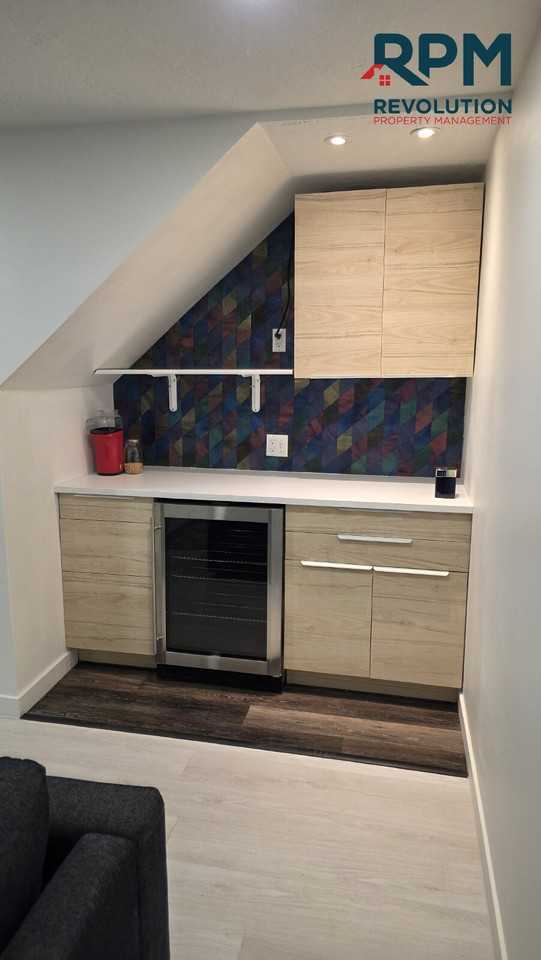 816 Mountain Side Dr - Photo 5 of 13