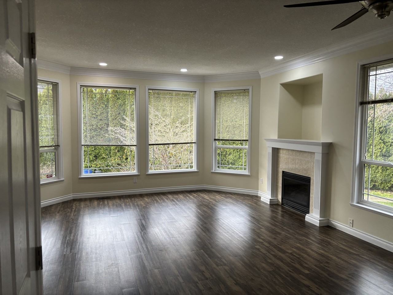 8144 Topper Street - Photo 4 of 33