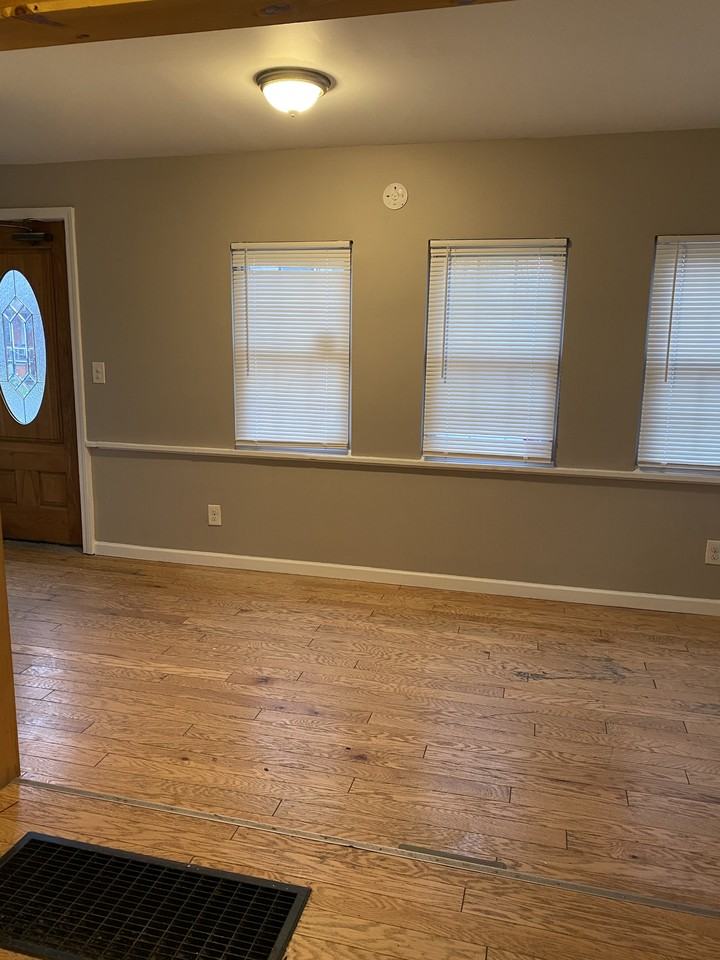 361 Chili Ave #1A - Photo 3 of 20