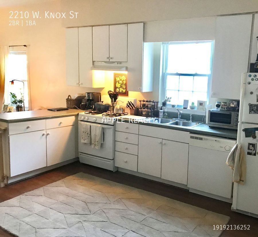 2210 W Knox St - Photo 5 of 21