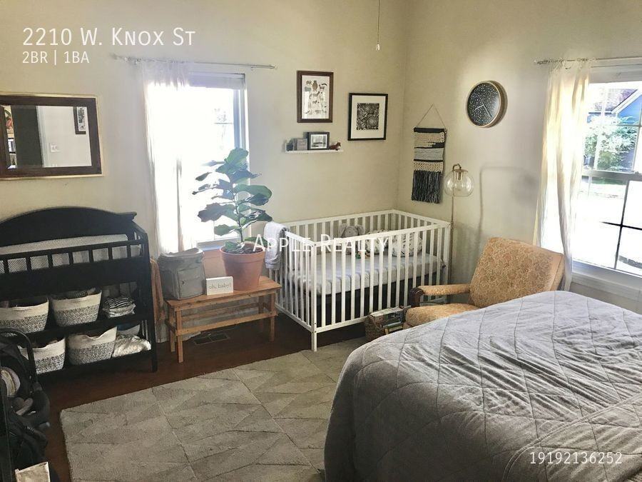 2210 W Knox St - Photo 6 of 21