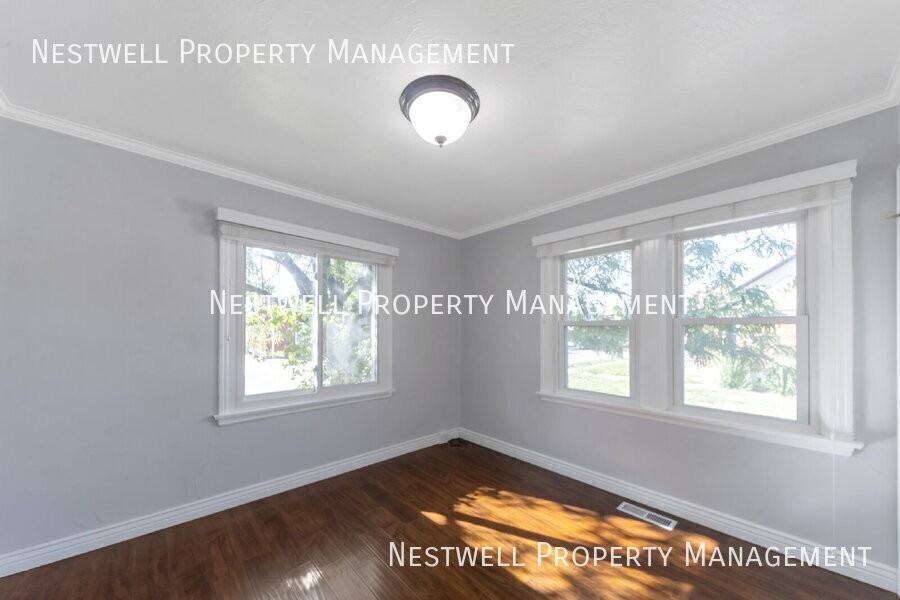 7571 S Lincoln St - Photo 6 of 20