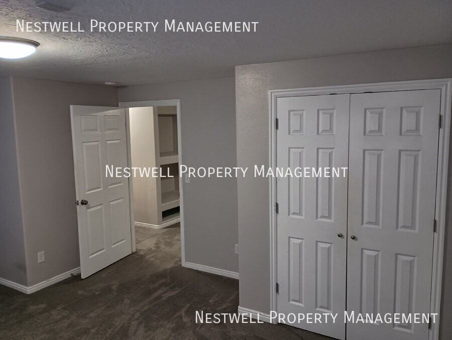 5674 W Prospero Ln - Photo 6 of 30