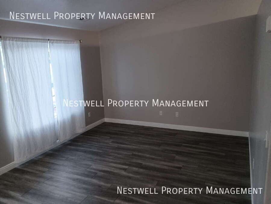 5674 W Prospero Ln - Photo 3 of 30