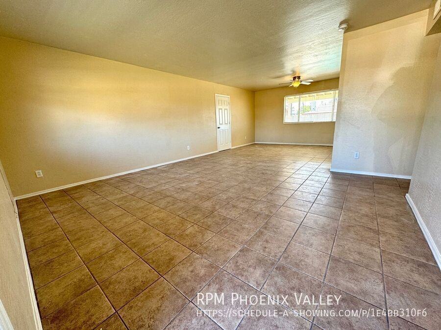 321 E Malibu Dr - Photo 2 of 28