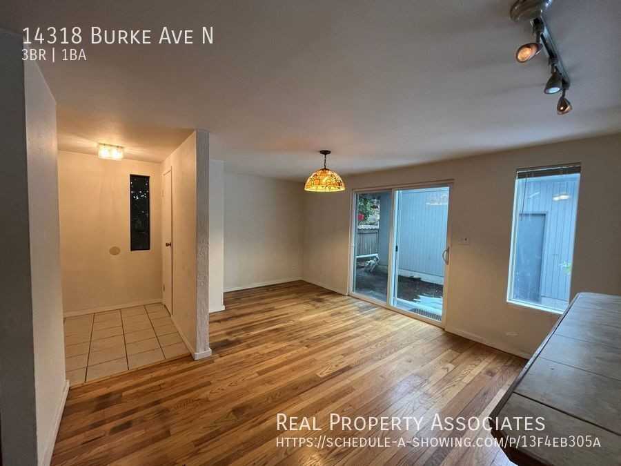 14318 Burke Ave N - Photo 3 of 12