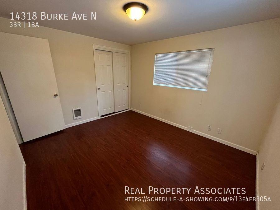 14318 Burke Ave N - Photo 7 of 12