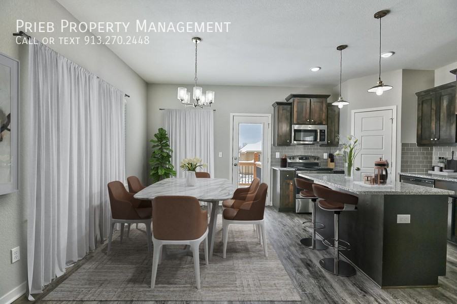 31482 W 171st St - Photo 5 of 19