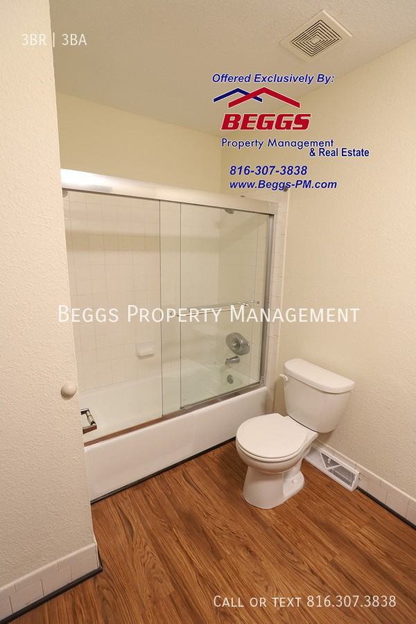 1229 Broadmore Ln - Photo 5 of 14