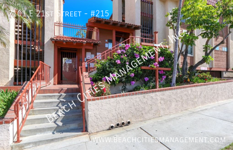 2101 E 21st St #215 - Photo 2 of 30