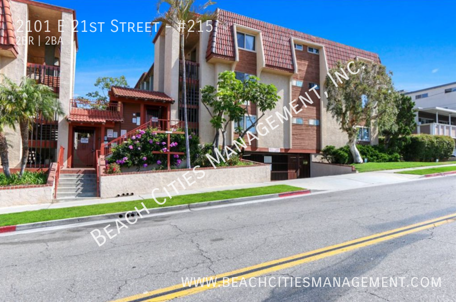 2101 E 21st St #215 - Photo 4 of 30