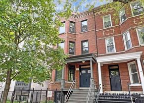 2133 W Crystal St #1 - Photo 1 of 1