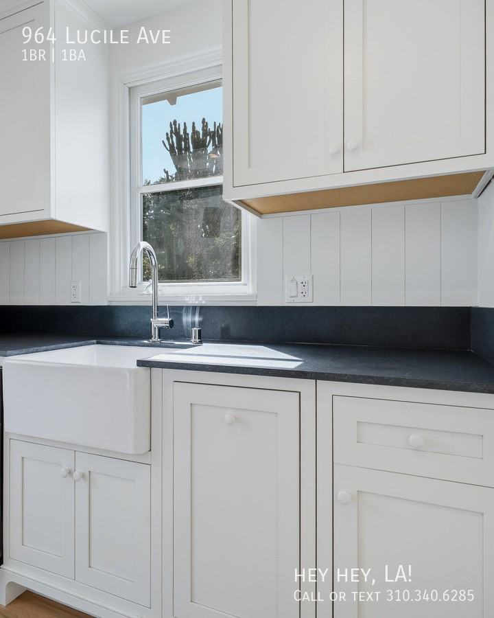 964 Lucile Ave - Photo 6 of 15