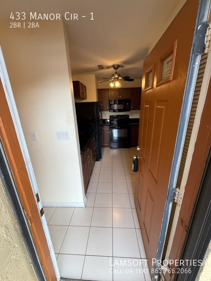 433 Manor Cir #1 - Photo 3 of 13