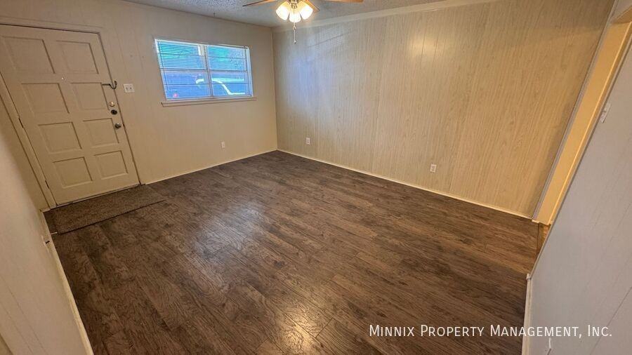 5310 38th St #A - Photo 3 of 22