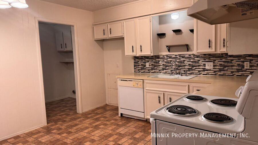 5310 38th St #A - Photo 6 of 22